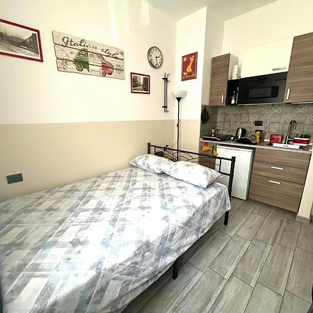 Il Gattino Di Torino - Monolocale Centro E Ospedali Apartment Luaran gambar